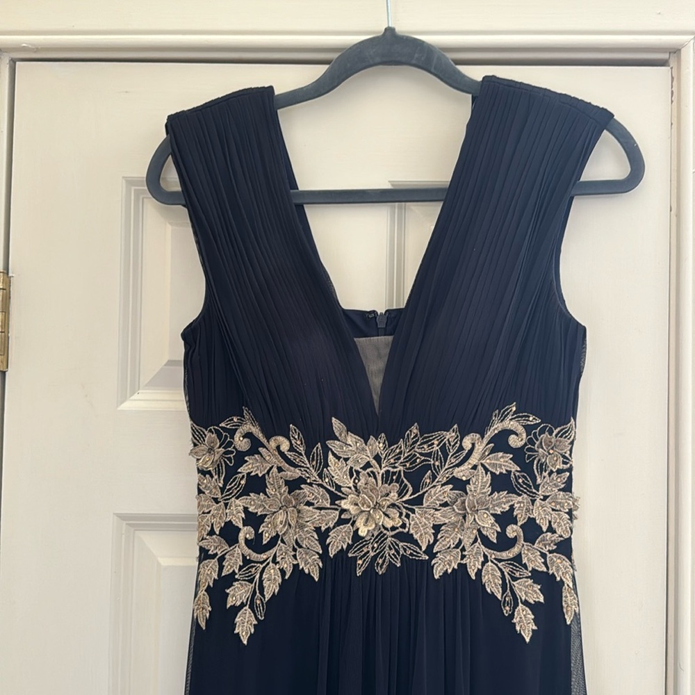 Betsy and Adam "CASEY" LONG CHIFFON V-NECK DRESS